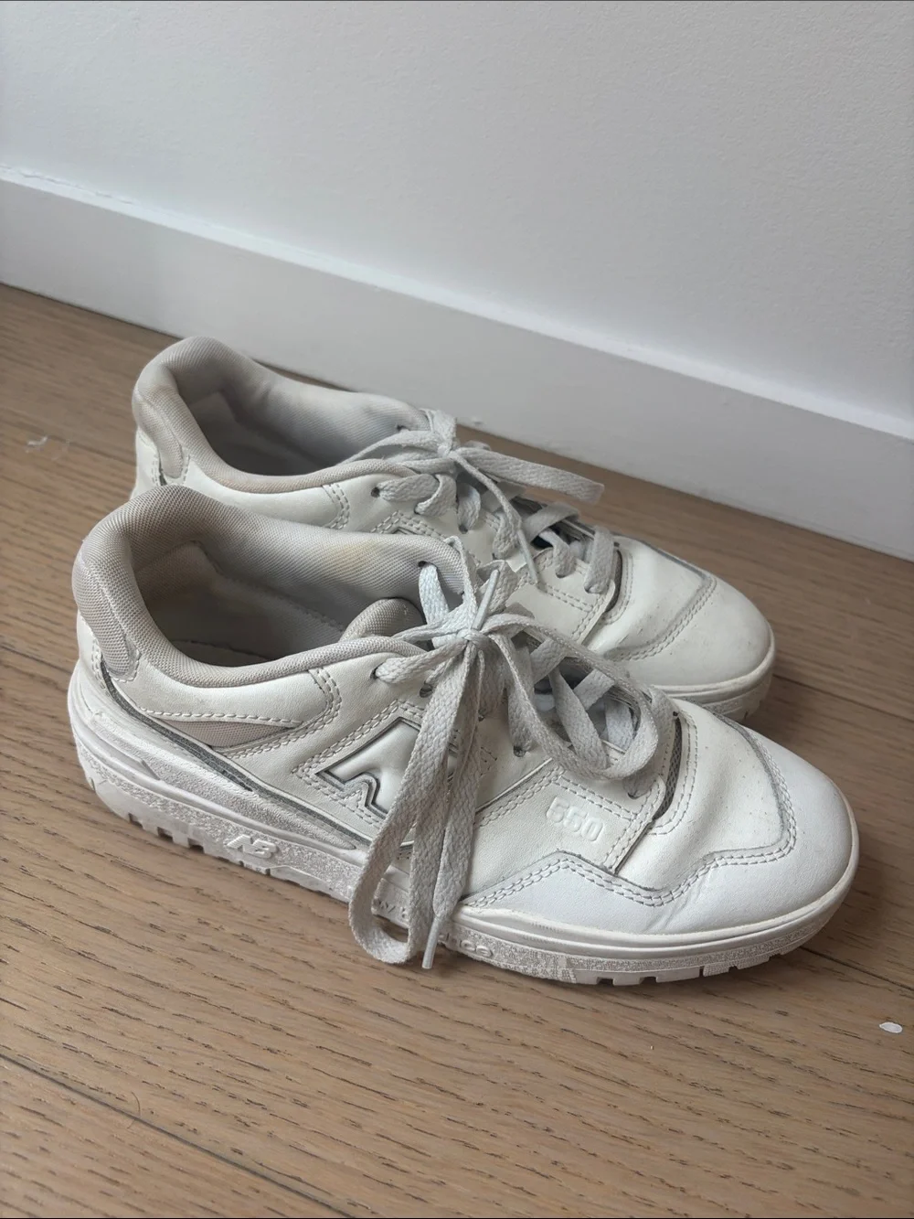 New Balance 550 Triple White